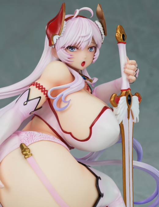 Descubre el apasionante mundo de Figura Espada Caída Astaroth Eden's Ritter Reissue.