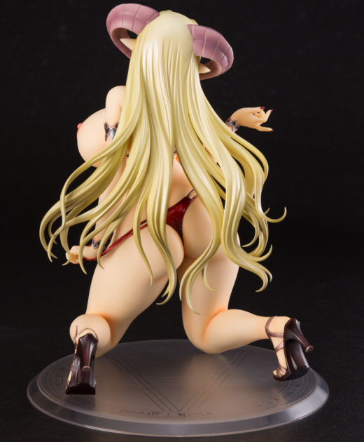 Descubre el apasionante mundo de Figura Mammon Inoue Takuya Versión Llama de Luz.