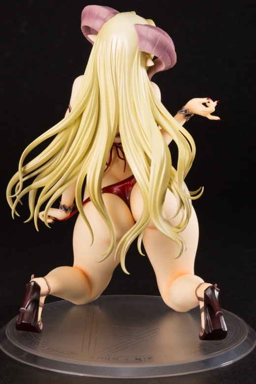 Descubre el apasionante mundo de Figura Mammon Inoue Takuya Versión Llama de Luz.