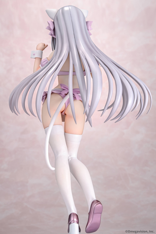 Descubre el apasionante mundo de Figura Luna Sakurakouji Maid Orejas de Gato Sakura.