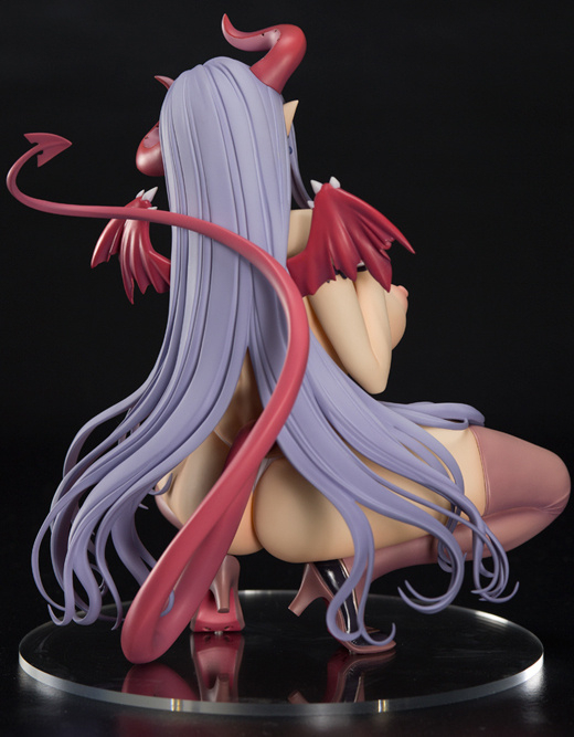 Descubre el apasionante mundo de Figura Sailor Succubus Sapphire Comic Unreal.