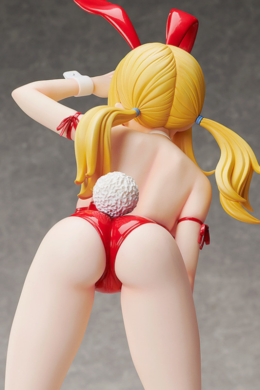 Descubre el apasionante mundo de Figura Lucy Heartfilia Versión Bunny Sin Medias.
