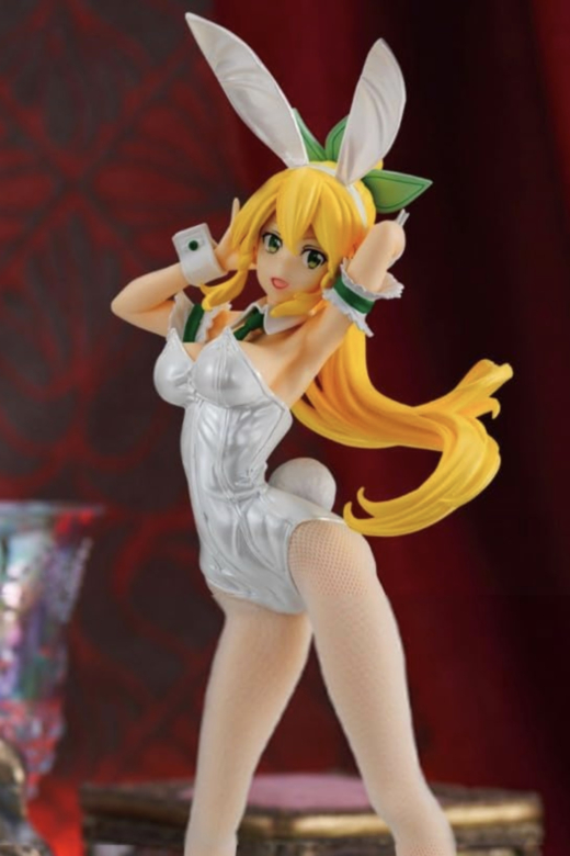 Descubre el apasionante mundo de Figura Leafa Bunny Blanca Perla Sword Art Online.