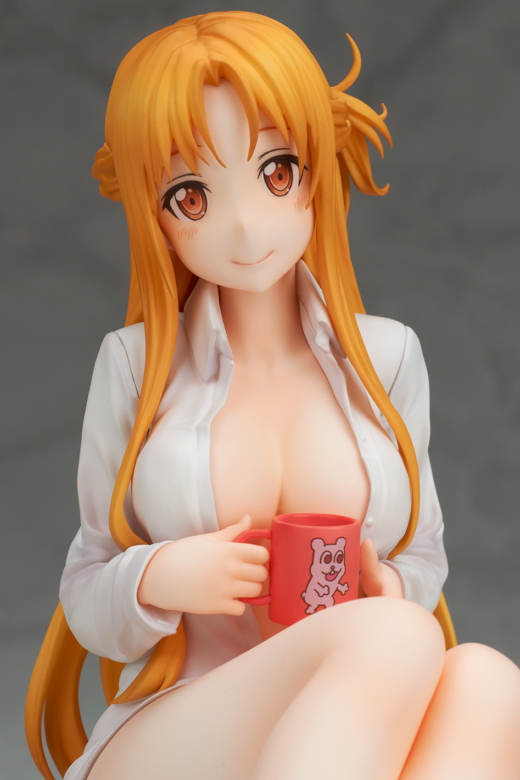 Descubre el apasionante mundo de Figura Asuna Yuuki Camisa Sword Art Online Alicization.