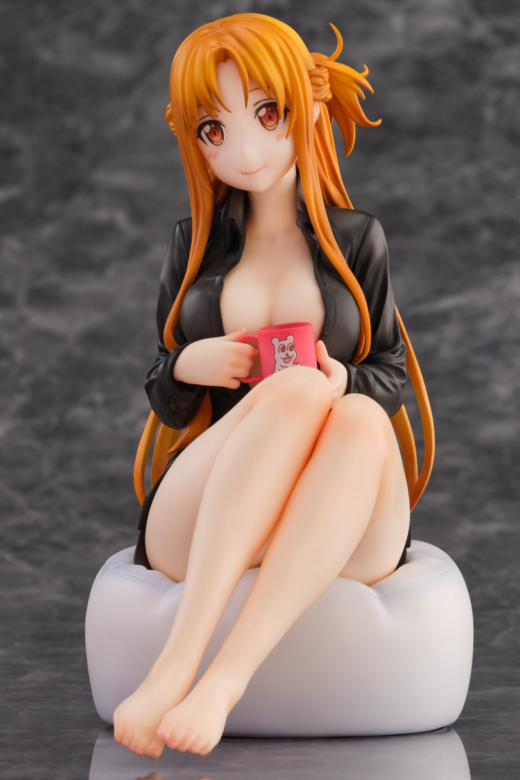 Descubre el apasionante mundo de Figura Asuna Yuuki Camisa Kirito Sword Art Online.