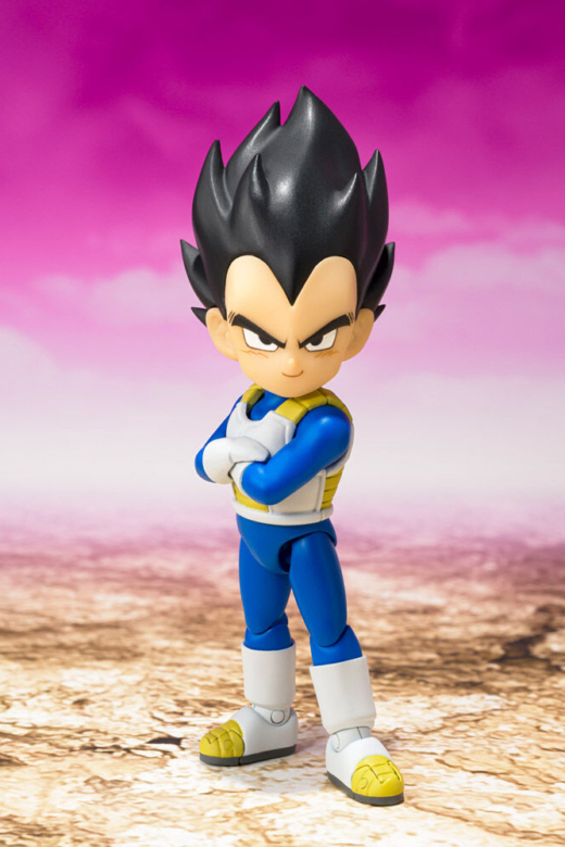 Descubre el apasionante mundo de Figura Vegeta Daima Dragon Ball 7 cm.