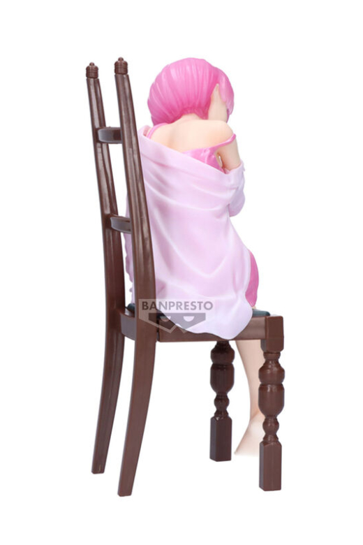 Descubre el apasionante mundo de Figura Ram Relax Time Re:Zero 20cm.