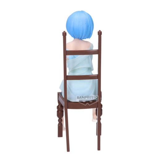 Descubre el apasionante mundo de Figura Rem Relax Time Re:Zero 20cm.