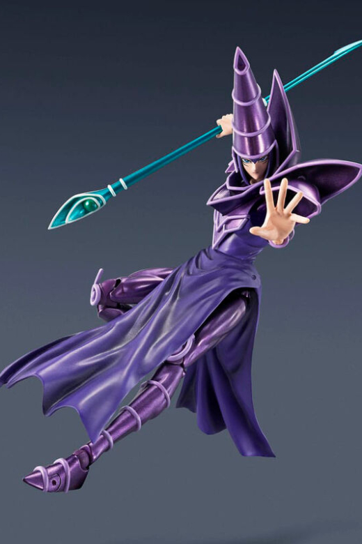 Descubre el apasionante mundo de Figura Dark Magician Yu-Gi-Oh! S.H. MonsterArts 19cm.