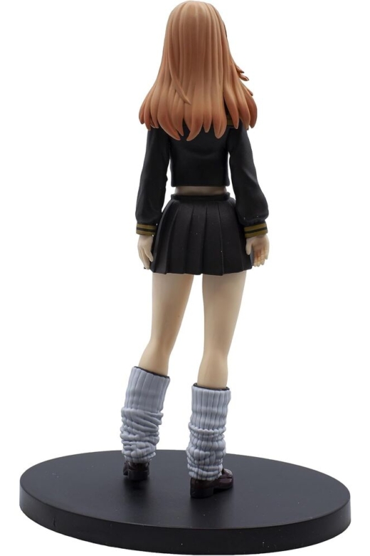 Descubre el apasionante mundo de Figura Yuzuha Shiba Tokyo Revengers 16cm.