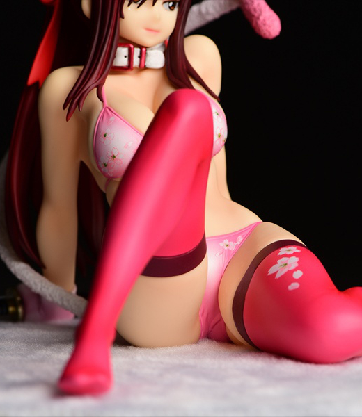 Descubre el apasionante mundo de Figura Erza Scarlet Estilo Sakuraneko.