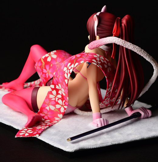 Descubre el apasionante mundo de Figura Erza Scarlet Estilo Sakuraneko.