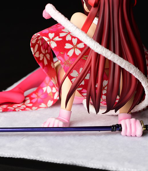 Descubre el apasionante mundo de Figura Erza Scarlet Estilo Sakuraneko.