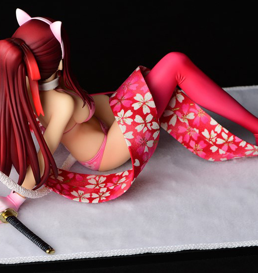 Descubre el apasionante mundo de Figura Erza Scarlet Estilo Sakuraneko.