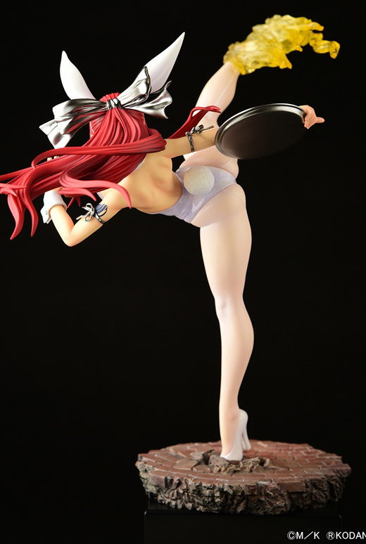 Descubre el apasionante mundo de Figura Erza Scarlet Patada Alta Versión Conejo Blanco.