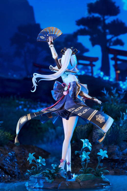 Descubre el apasionante mundo de Figura Genshin Impact Kamisato Ayaka Versión Resplandor Perfecto.