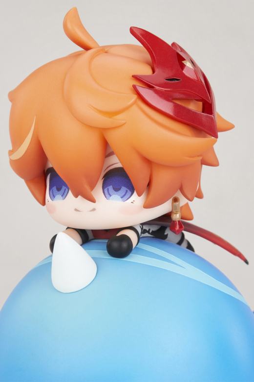 Descubre el apasionante mundo de Figura Chibi Tartaglia Genshin Impact Stand Balancín.