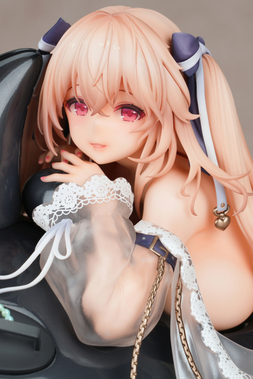 Descubre el apasionante mundo de Figura Azur Lane Anchorage Delfines y Clases de Natación.