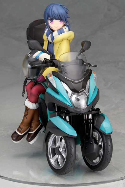 Descubre el apasionante mundo de Figura Rin Shima con Triciclo de Laid-Back Camp.