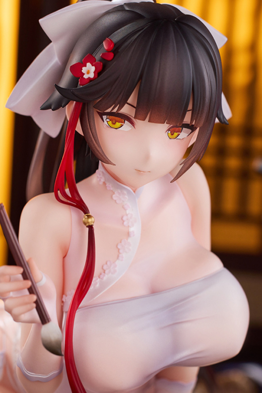 Descubre el apasionante mundo de Figura Azur Lane Takao Lecciones de Primavera.