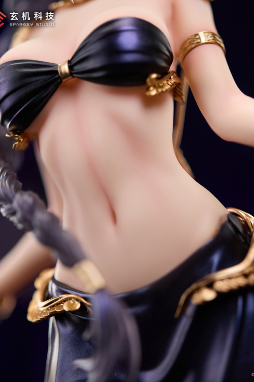 Descubre el apasionante mundo de Figura BearPanda & SPARKKEY Ghost Blade Encuentro Eólico.
