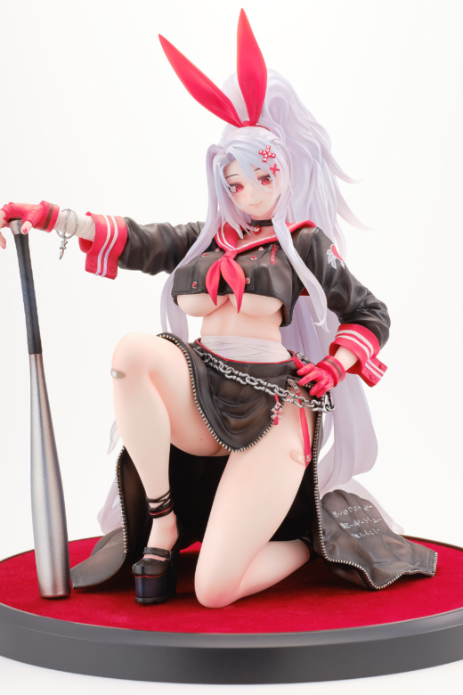 Descubre el apasionante mundo de Figura Azur Lane Prinz Heinrich Jefa Secreta del Inframundo.
