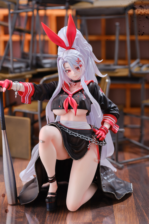 Descubre el apasionante mundo de Figura Azur Lane Prinz Heinrich Jefa Secreta del Inframundo.