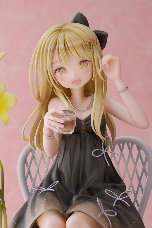 Descubre el apasionante mundo de Figura Ilustración Toshishita Kanojo por Nabi.