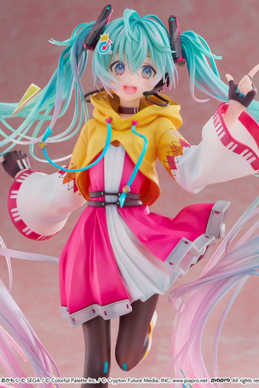 Descubre el apasionante mundo de Figura Hatsune Miku Project SEKAI Campeonato 2022 Otoño.