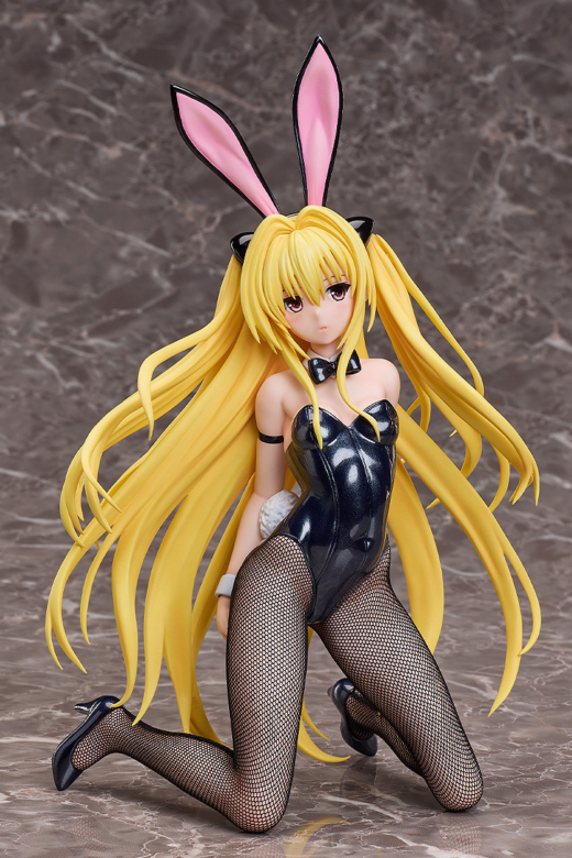 Descubre el apasionante mundo de Figura Golden Darkness Versión Bunny To Love-Ru Darkness.