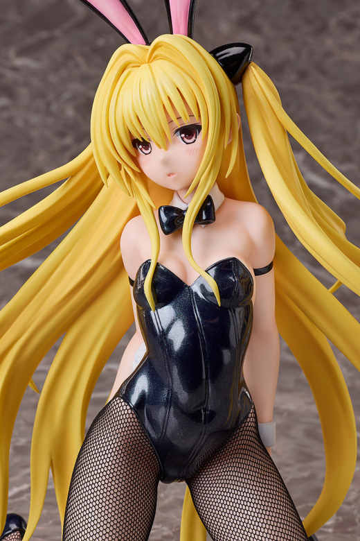 Descubre el apasionante mundo de Figura Golden Darkness Versión Bunny To Love-Ru Darkness.