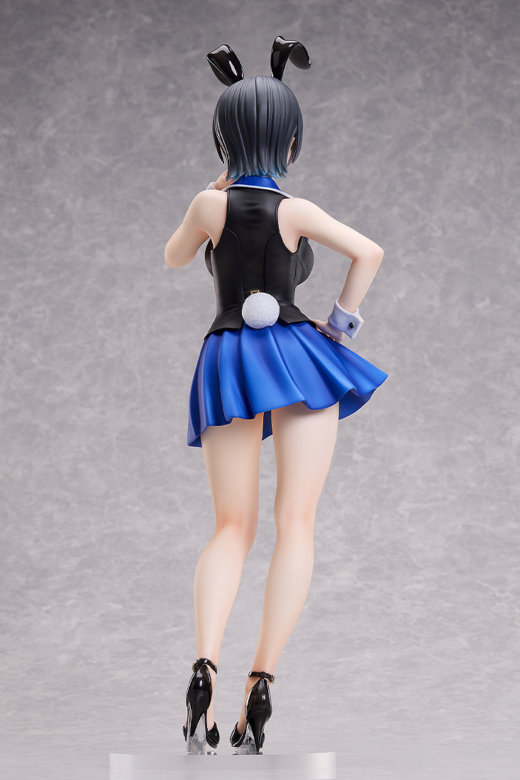 Descubre el apasionante mundo de Figura Jardín de Conejo Miuka Original Character.