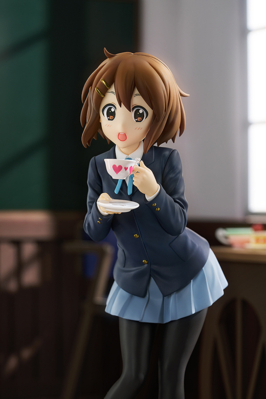 Descubre el apasionante mundo de Figura POP UP PARADE Yui Hirasawa L K-ON!.