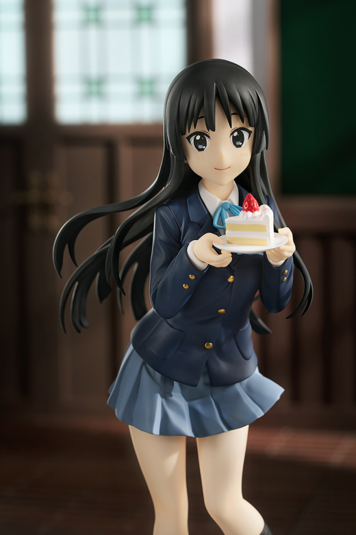 Descubre el apasionante mundo de Figura Mio Akiyama Tamaño L K-ON!.