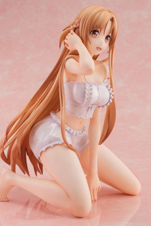 Descubre el apasionante mundo de Figura Asuna Vestido de Noche Sword Art Online Alicization.