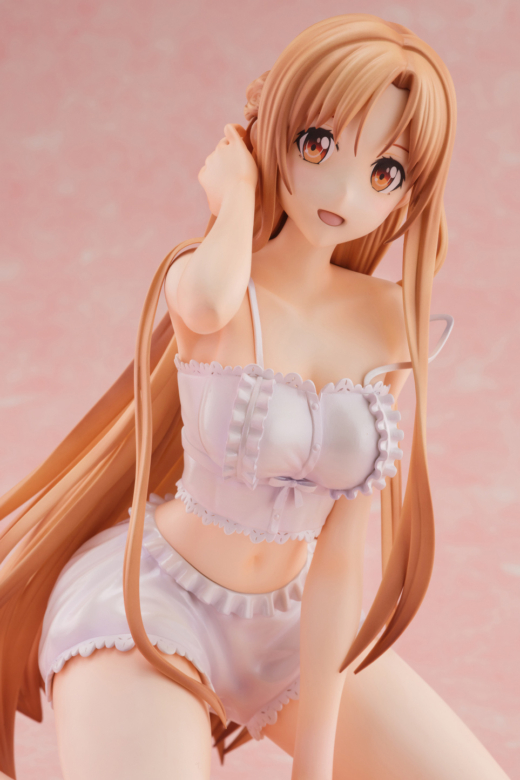 Descubre el apasionante mundo de Figura Asuna Vestido de Noche Sword Art Online Alicization.