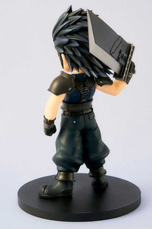 Descubre el apasionante mundo de Figura Zack Fair Final Fantasy VII 11 cm.