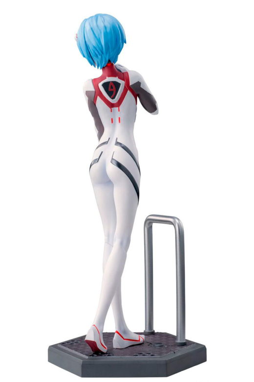 Descubre el apasionante mundo de Figura Rei Ayanami Luminasta Evangelion 3.0 + 1.0.