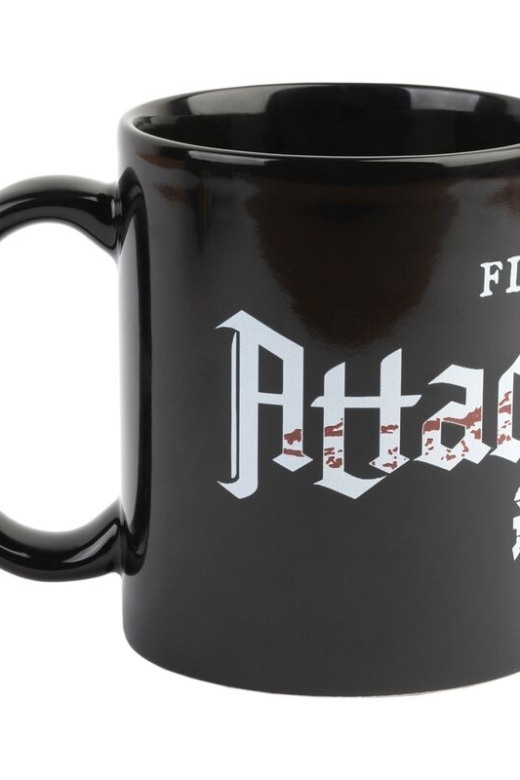 Descubre el apasionante mundo de Taza Ataque a los Titanes Logo 350ml.