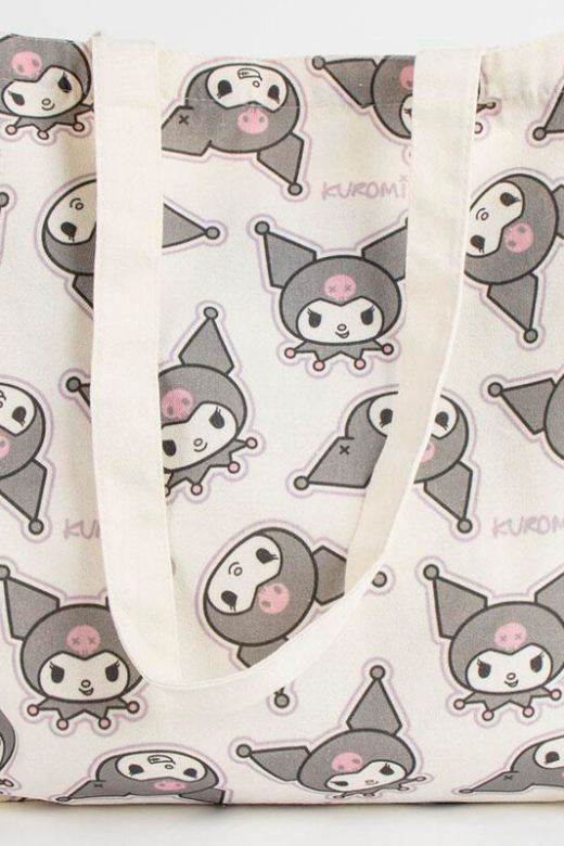 Descubre el apasionante mundo de Bolsa de compra Kuromi Hello Kitty.
