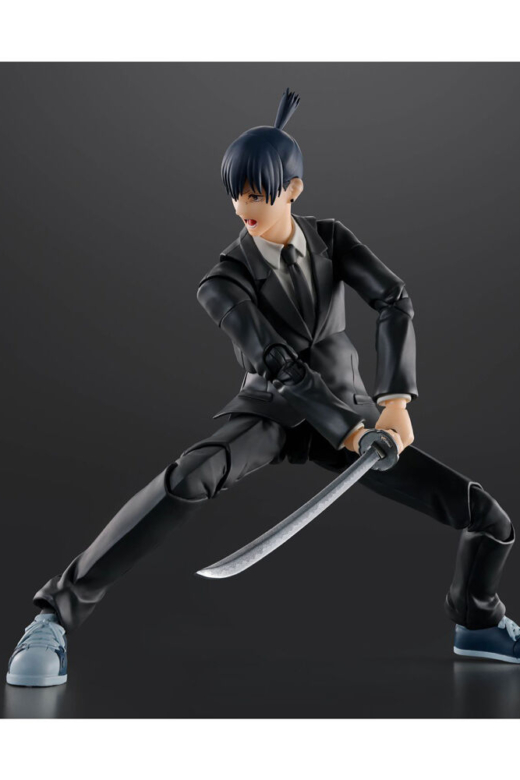 Descubre el apasionante mundo de Figura Aki Hayakawa Chainsaw Man 15cm.