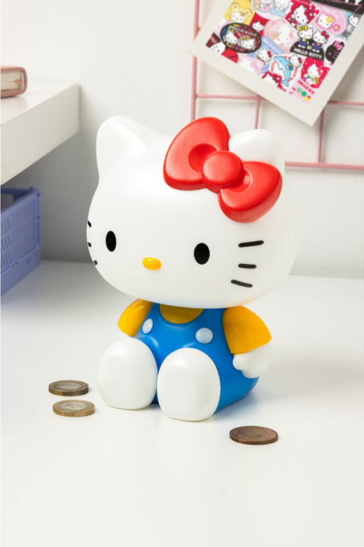 Descubre el apasionante mundo de Figura Hucha Hello Kitty.