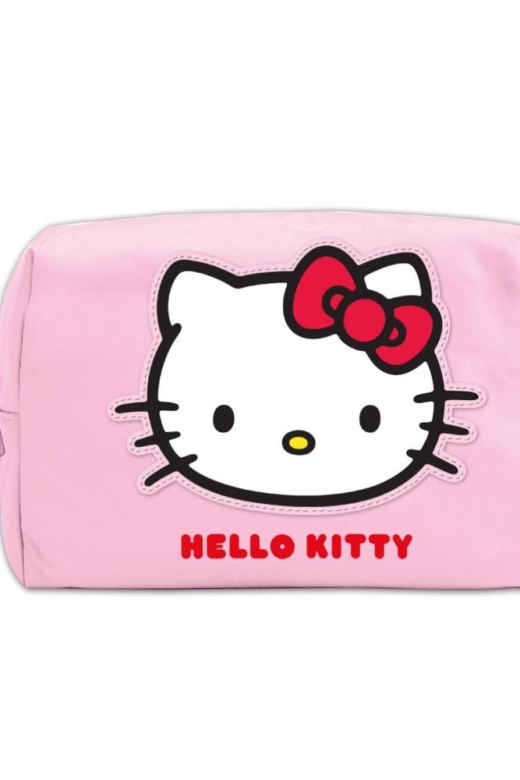 Descubre el apasionante mundo de Neceser de Viaje Hello Kitty.