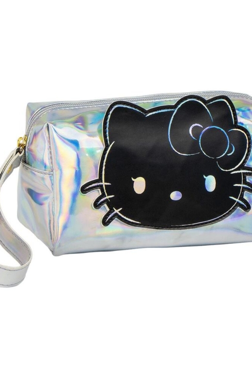 Descubre el apasionante mundo de Estuche de Viaje Hello Kitty.
