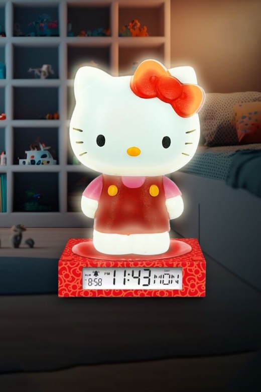 Descubre el apasionante mundo de Lámpara 3D con despertador Hello Kitty y Amigos.
