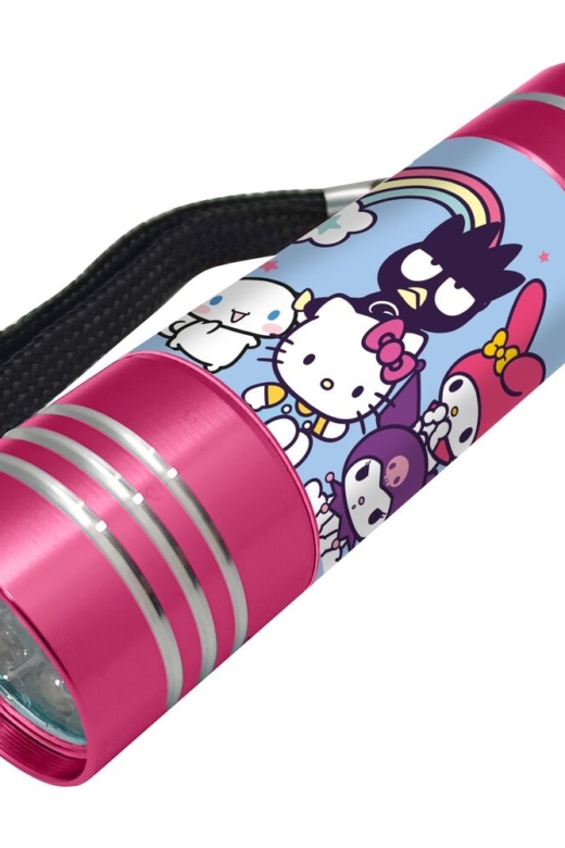 Descubre el apasionante mundo de Linterna LED Aluminio Hello Kitty y Amigos Surtido.