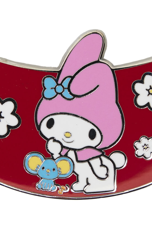 Descubre el apasionante mundo de Caja Sorpresa Pin Esmaltado Hello Kitty y Amigos Loungefly.