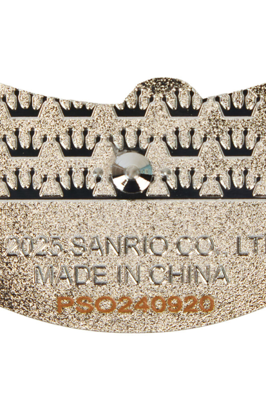 Descubre el apasionante mundo de Caja Sorpresa Pin Esmaltado Hello Kitty y Amigos Loungefly.