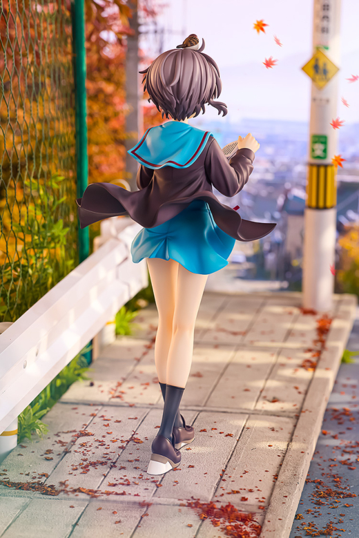 Descubre el apasionante mundo de Figura Yuki Nagato Serie Haruhi Suzumiya Novela Ligera.