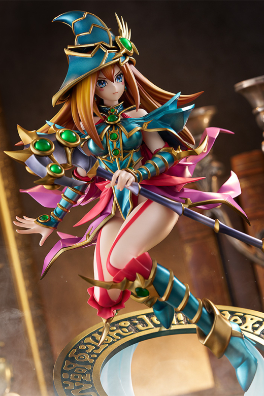 Descubre el apasionante mundo de Figura Monstruo Valkyria Maga Yu-Gi-Oh!.